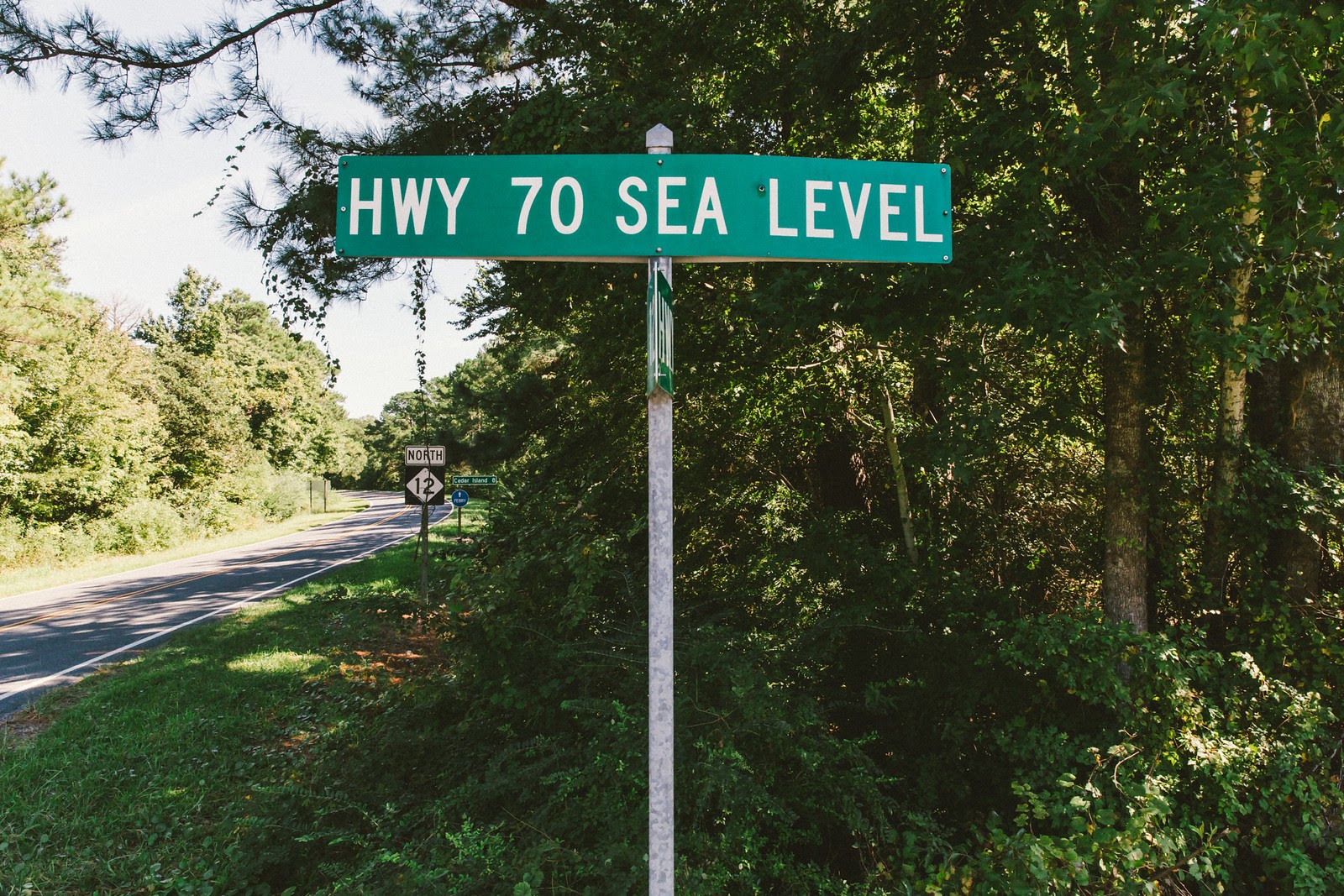 Photo of Sea Level Street Sign